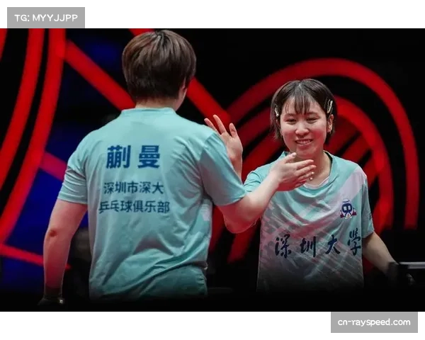 乒超联赛深圳大学女团登顶,覃予萱锁定胜局捧起奖杯 乒超联赛深圳大学女团登顶,覃予萱锁定胜局捧起奖杯