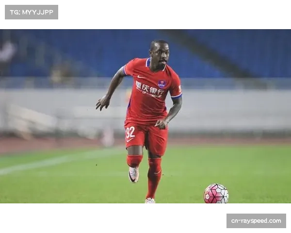 2025赛季黑马表现:成都蓉城首登积分榜榜首,但后期稳定性不足 2025赛季黑马表现:成都蓉城首登积分榜榜首,但后期稳定性不足